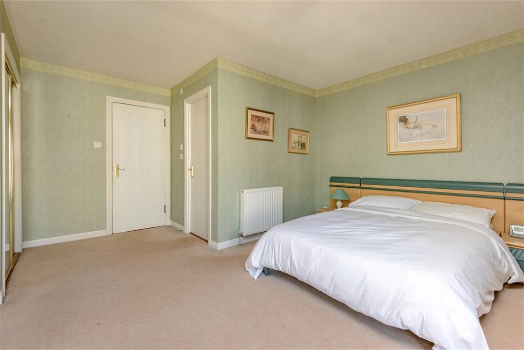 17 Huntingdon Place,
Bellevue,
Edinburgh,
EH7 4AX - image 15
