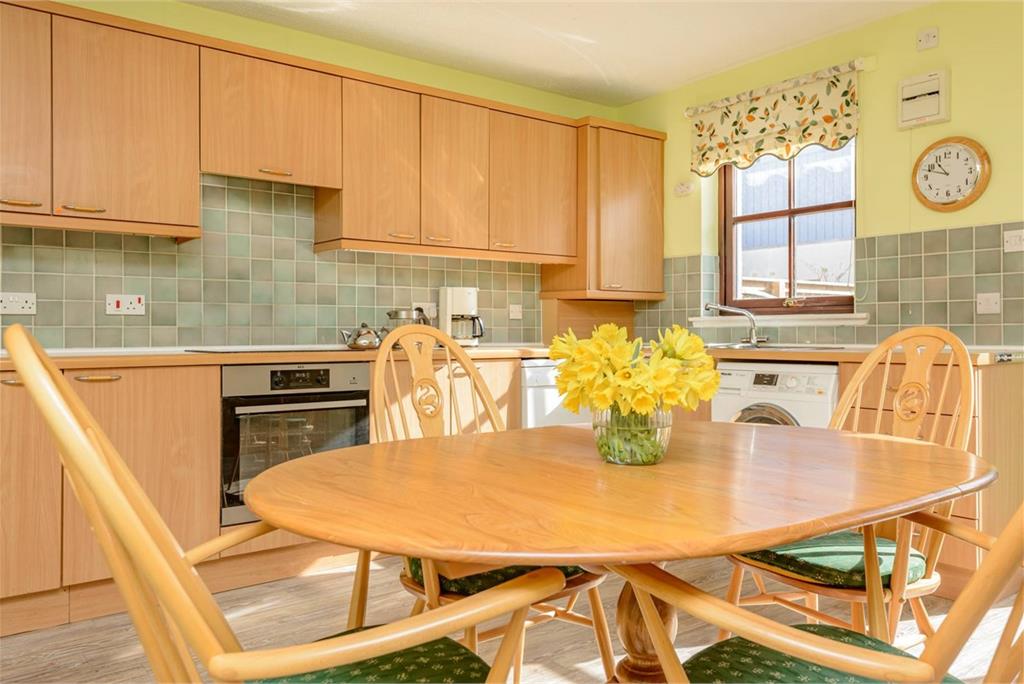 17 Huntingdon Place,
Bellevue,
Edinburgh,
EH7 4AX - image 8