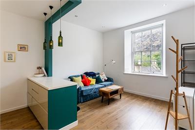 1b/24 Grassmarket, Edinburgh, EH1 2HY - image 2