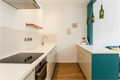 1b/24 Grassmarket, Edinburgh, EH1 2HY - image 11
