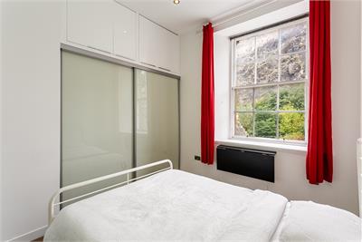 1b/24 Grassmarket, Edinburgh, EH1 2HY - image 15