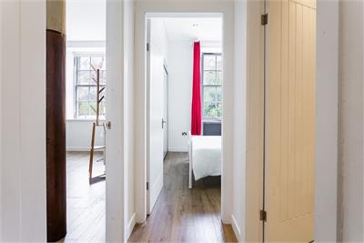 1b/24 Grassmarket, Edinburgh, EH1 2HY - image 20
