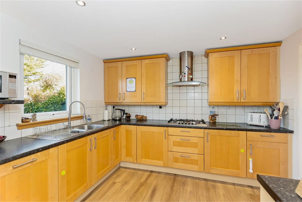 41 Kippielaw Road, Easthouses, Dalkeith EH22 4HZ - image 5