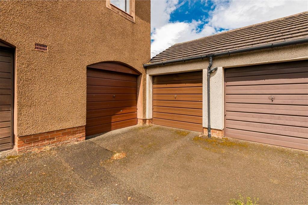 64 Bonaly Rise, Edinburgh, EH13 0QX - image 15