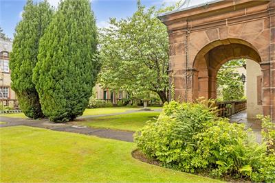 52/3 Spylaw Bank Road, Edinburgh, EH13 0JE - image 16