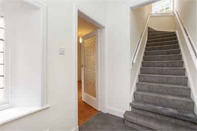 52/3 Spylaw Bank Road, Edinburgh, EH13 0JE - image 7