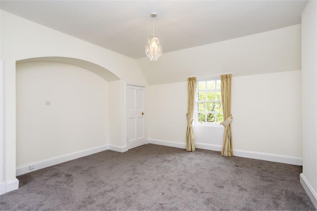 52/3 Spylaw Bank Road, Edinburgh, EH13 0JE - image 9