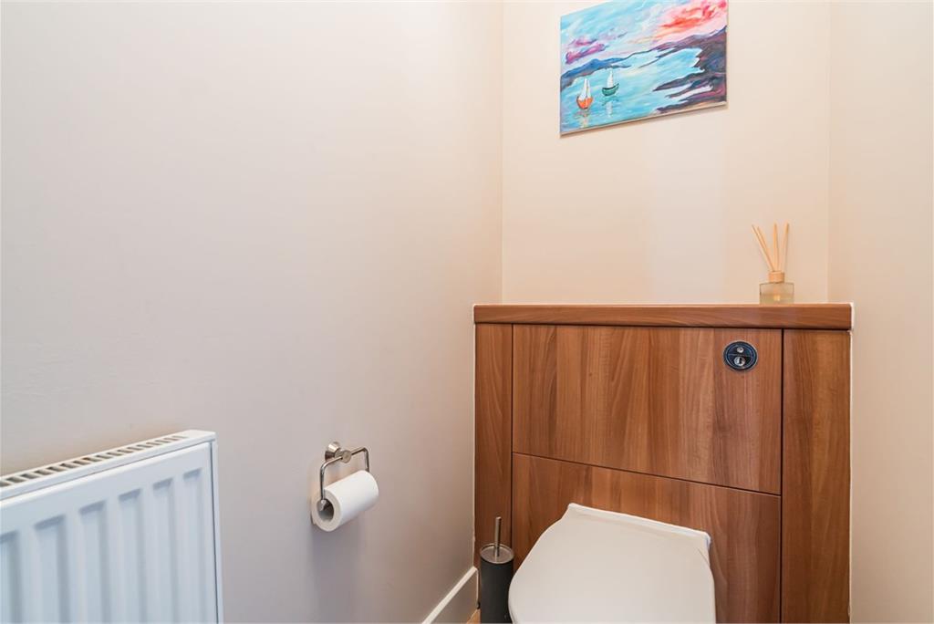 18 Burnbrae Grove, Edinburgh, EH12 8BF - image 26