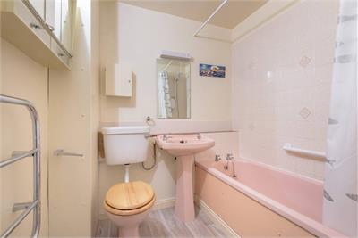 11 Old Granary, Harbour Terrace, North Berwick, EH39 4JW - image 16