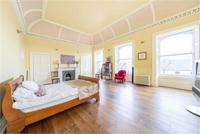 The Old Bank House,
24 Newtown Street,
Duns,
TD11 3DT - image 23