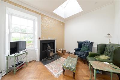 The Old Bank House,
24 Newtown Street,
Duns,
TD11 3DT - image 32