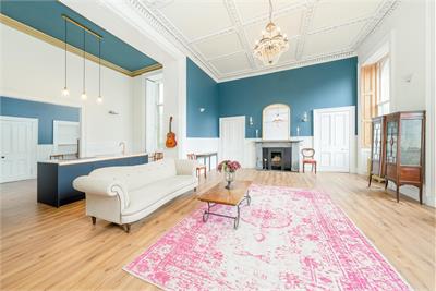 The Old Bank House,
24 Newtown Street,
Duns,
TD11 3DT - image 9