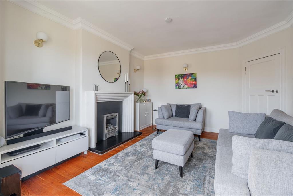21 Hailes Grove, Edinburgh, EH13 0NE - image 10