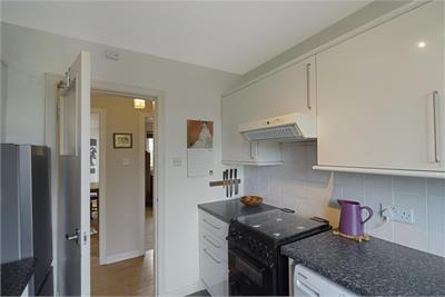 17, Flat 4 (1F2), Orchard Brae Gardens, Edinburgh, EH4 2HQ - image 6