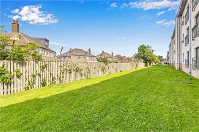 8 (flat 1), East Pilton Farm Place, Fettes, Edinburgh, EH5 2QS - image 13