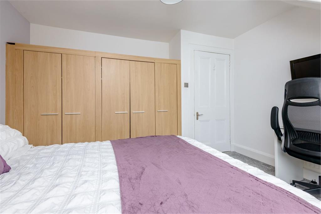 6 Laurel Terrace, EDINBURGH, EH11 1NY - image 24