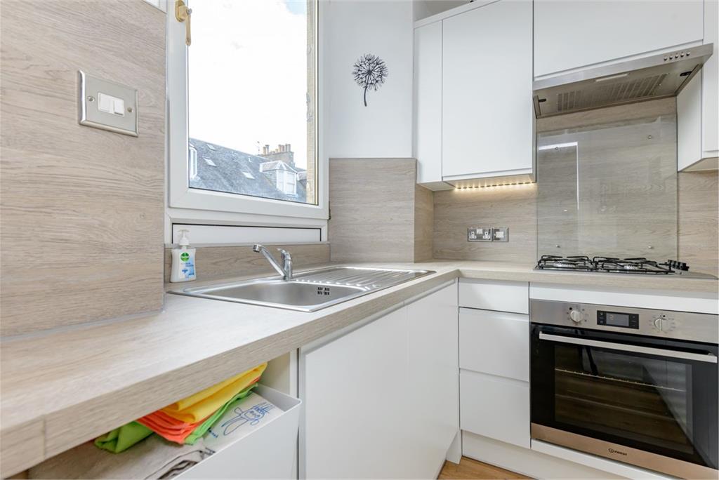 6 Laurel Terrace, EDINBURGH, EH11 1NY - image 5