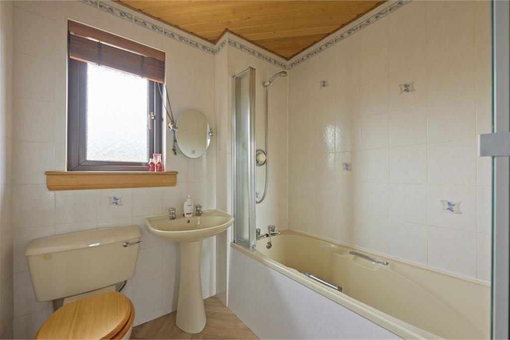 35 Bevan Place, Rosyth, KY11 2HR - image 32