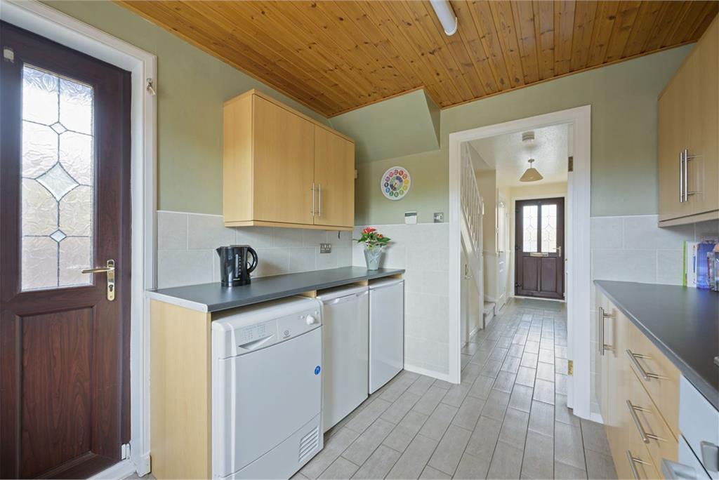 35 Bevan Place, Rosyth, KY11 2HR - image 9