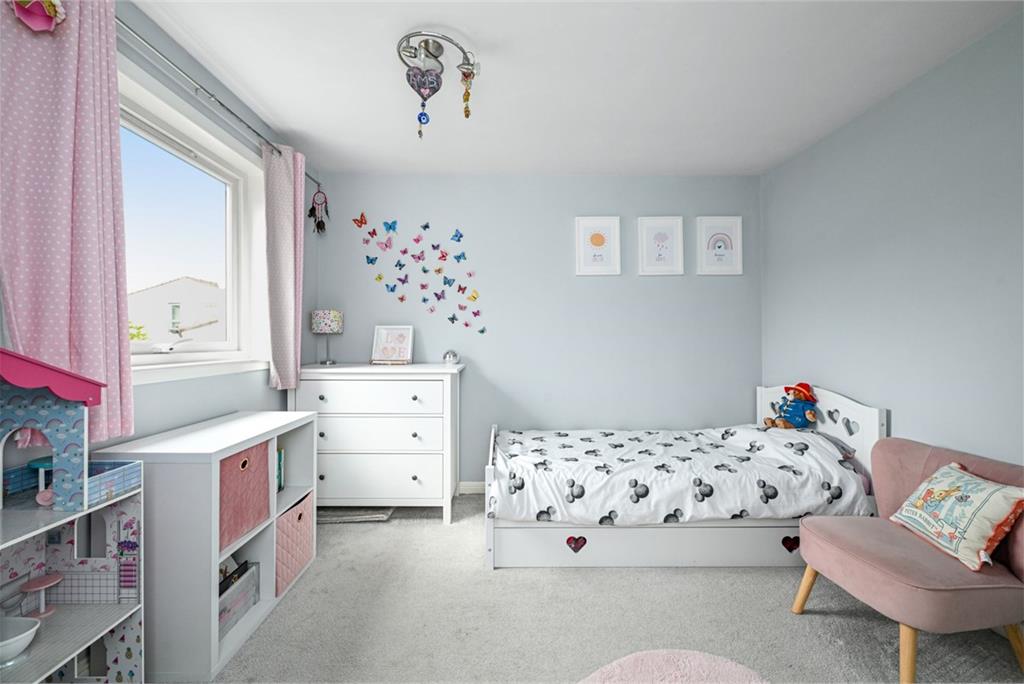 3 Bughtlin Place, Edinburgh, EH12 8UY - image 11