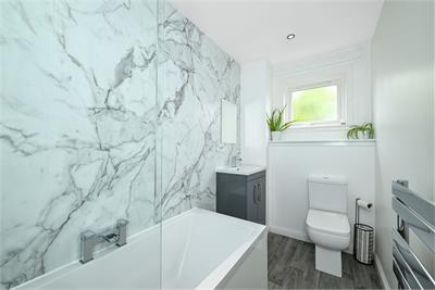 3 Bughtlin Place, Edinburgh, EH12 8UY - image 13