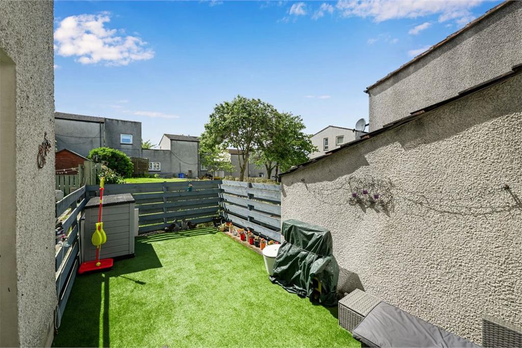 3 Bughtlin Place, Edinburgh, EH12 8UY - image 15