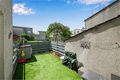 3 Bughtlin Place, Edinburgh, EH12 8UY - image 15
