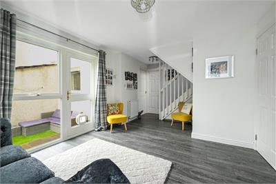 3 Bughtlin Place, Edinburgh, EH12 8UY - image 3