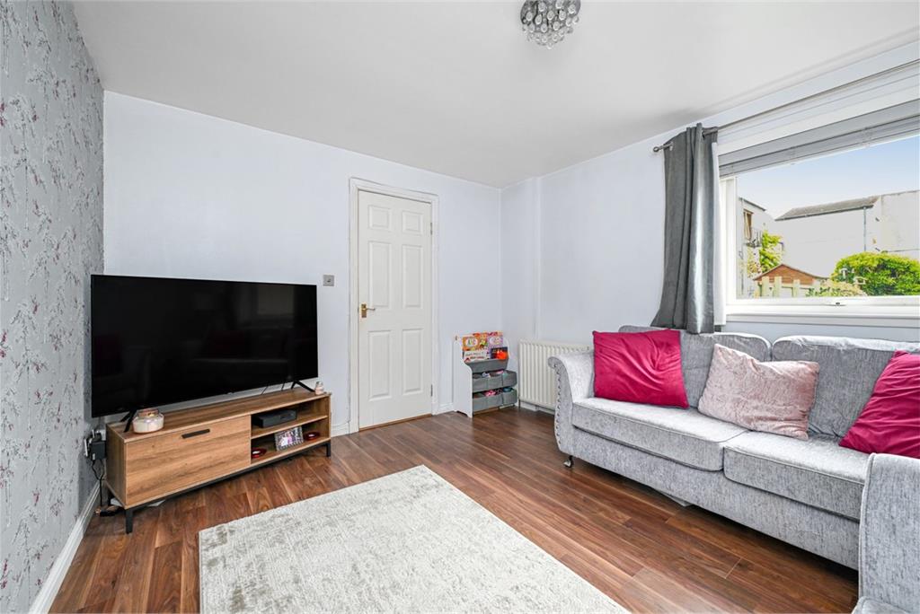 3 Bughtlin Place, Edinburgh, EH12 8UY - image 7