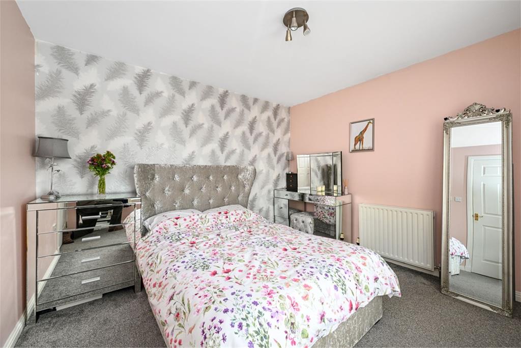3 Bughtlin Place, Edinburgh, EH12 8UY - image 9
