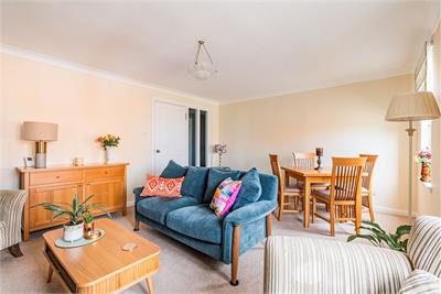 1F2 Burnham 70 New Street, Musselburgh, EH21 6JQ - image 3