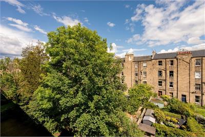 8/13 Livingstone Place, Edinburgh, EH9 1PA - image 18