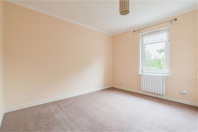 12 Baird Drive, Edinburgh, EH12 5SA - image 4