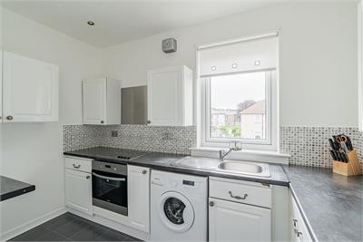 12 Baird Drive, Edinburgh, EH12 5SA - image 10