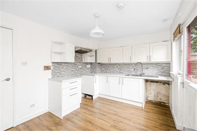 17 Robert Burns Drive, Liberton, Edinburgh, EH16 6YP - image 5