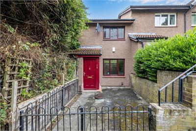 17 Robert Burns Drive, Liberton, Edinburgh, EH16 6YP - image 1