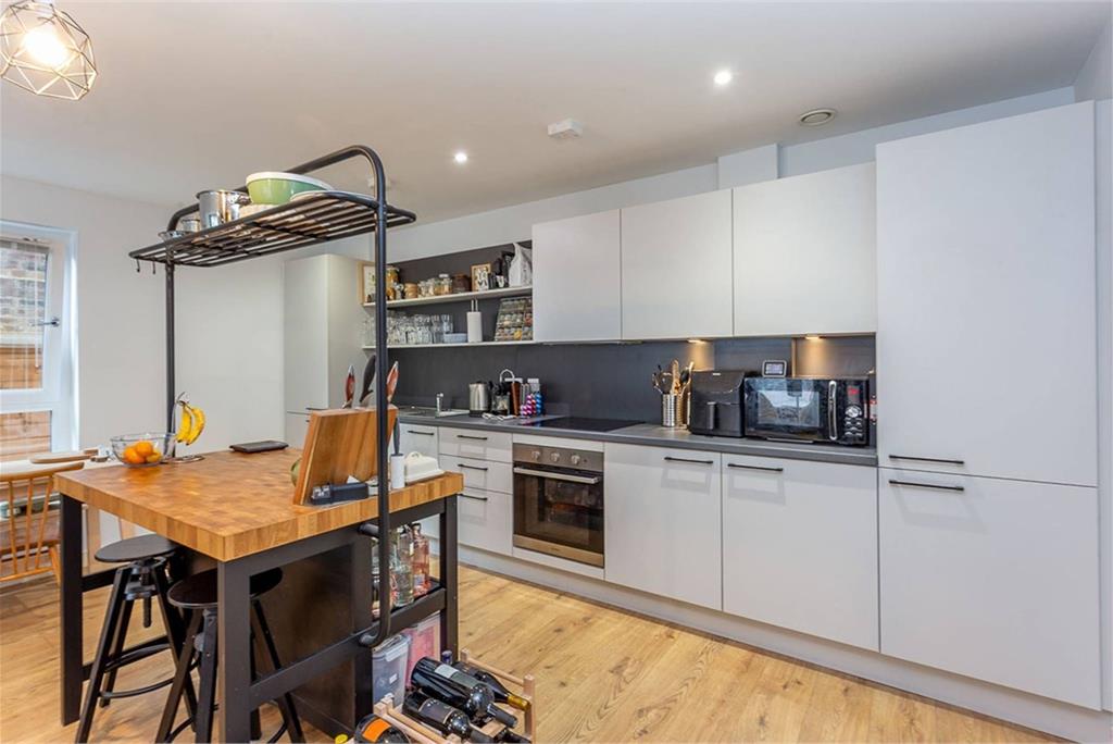 28 Pillans Place,
Edinburgh,
EH6 7DQ - image 5