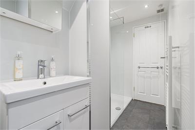 33 Corstorphine High Street, Edinburgh, EH12 7SZ - image 18