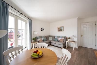 11 Roxburghe Lodge Wynd, Dunbar, EH42 1LP - image 3