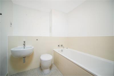Flat 7, 10 East Pilton Farm Crescent, Edinburgh, EH5 2GH - image 13