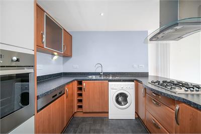 Flat 7, 10 East Pilton Farm Crescent, Edinburgh, EH5 2GH - image 6