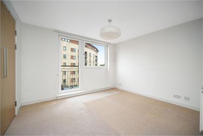 Flat 7, 10 East Pilton Farm Crescent, Edinburgh, EH5 2GH - image 9