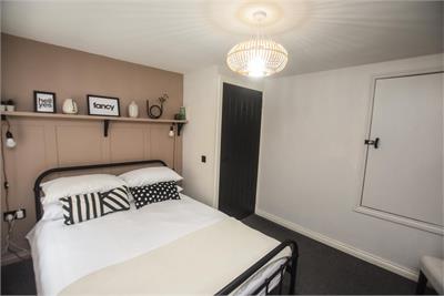 The Nook,
235 High Street,
Newburgh,
Cupar,
KY14 6DY - image 9