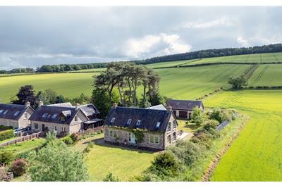 The Eco House, Oxnam, Jedburgh, TD8 6LX - image 2