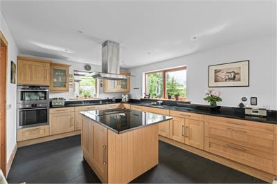 The Eco House, Oxnam, Jedburgh, TD8 6LX - image 6