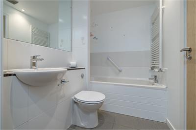 8/6 Dovecot Road, EDINBURGH, EH12 7LE - image 18