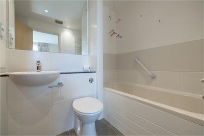 8/6 Dovecot Road, EDINBURGH, EH12 7LE - image 19