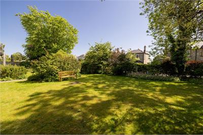 8/6 Dovecot Road, EDINBURGH, EH12 7LE - image 27