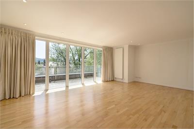 8/6 Dovecot Road, EDINBURGH, EH12 7LE - image 4