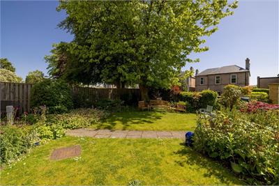 8/6 Dovecot Road, EDINBURGH, EH12 7LE - image 32